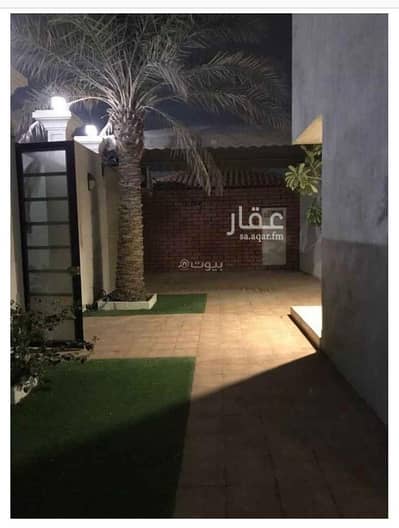 5 Bedroom Villa for Sale in Al Shati Al Gharbi, Dammam - Villa for sale on Abdullah Al-Baghdadi Street, Al-Shati Al-Gharbi neighborhood, Dammam