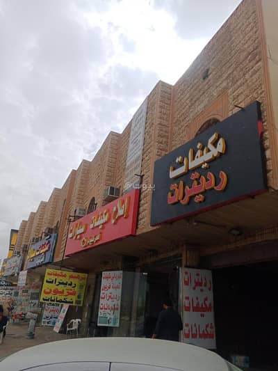 4 Bedroom Flat for Rent in East Riyadh, Riyadh - Apartment for rent on Talha bin Ubaidallah Street, Al-Saada district