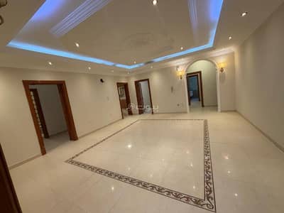 5 Bedroom Floor for Rent in North Jeddah, Jeddah - Three floors for rent in Al-Hamra, Jeddah