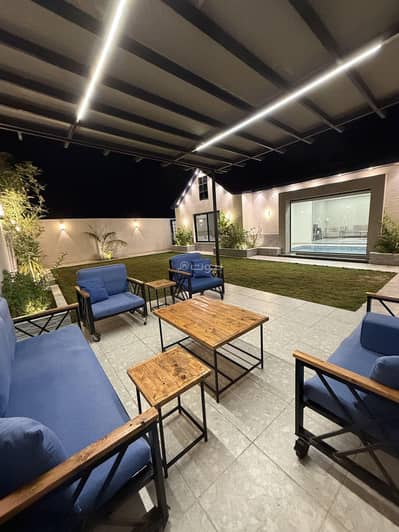 2 Bedroom Rest House for Rent in Taif - A chalet with a pool hall, two bedrooms, and an external council