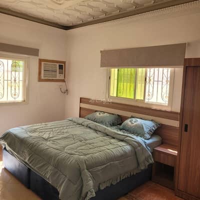 1 Bedroom Flat for Rent in Madina - Large room with a session + kitchen + bathroom