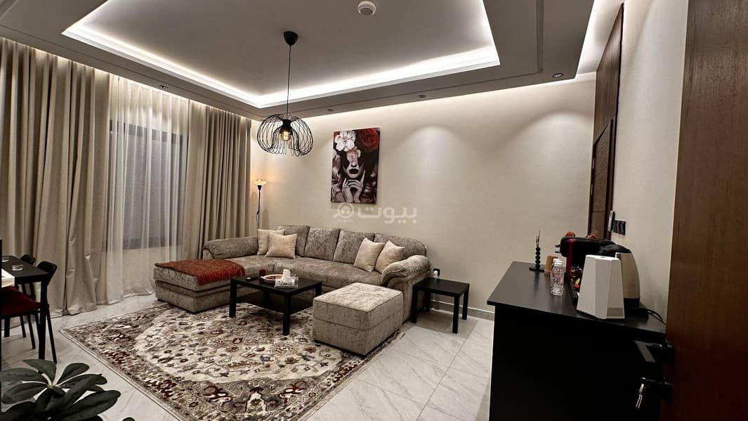 A calm apartment in a hall and a bedroom A calm apartment in a hall and a bedroom