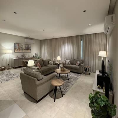3 Bedroom Flat for Rent in Riyadh - A luxurious 3 -room apartment with narcissus