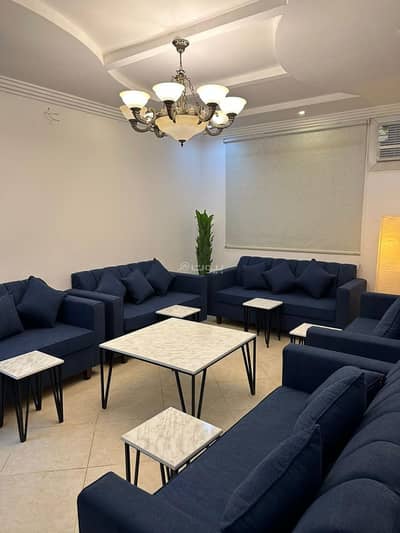 4 Bedroom Apartment for Rent in Riyadh - Family apartment with four bedrooms, kitchen and lounge