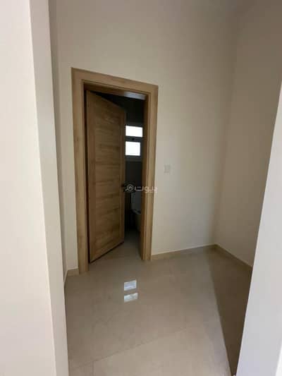 3 Bedroom Apartment for Rent in West Riyadh, Riyadh - Apartment for rent - two floors private entrance - strategic location in Arqa neighborhood consisting of 3 bedrooms, reception, men's majlis, dining room, living room, installed air conditioners, and installed kitchen