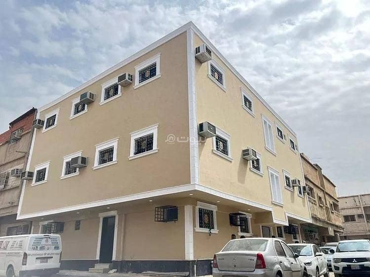 عمارة للبيع في منفوحة، وسط الرياض عمارة للبيع في منفوحة، وسط الرياض