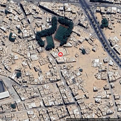 عمارة سكنية  للبيع في وسط الرياض، الرياض - عماره للبيع حي العود