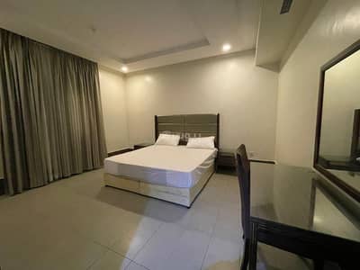 1 Bedroom Flat for Rent in Central Jeddah, Jeddah - Furnished and decorated apartment in Jeddah, Al-Hamra neighborhood, monthly and annual rent.