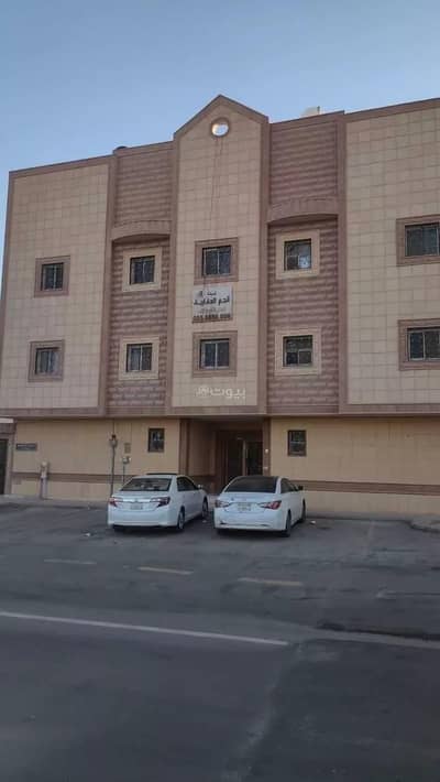 عمارة سكنية  للبيع في شرق الرياض، الرياض - عمارة للبيع في شارع الجميح, حي السلام, مدينة الرياض, منطقة الرياض
