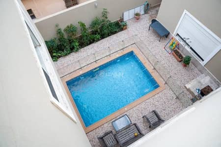 7 Bedroom Villa for Sale in North Jeddah, Jeddah - Independent villa for sale in North Jeddah next to Al-Jawhara Stadium