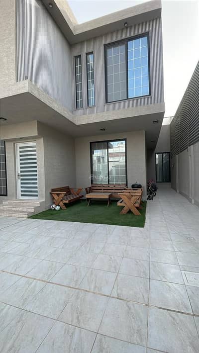 4 Bedroom Villa for Sale in Al Shulah, Dammam - 6 Bedroom Villa For Sale in Al Shaula, Dammam