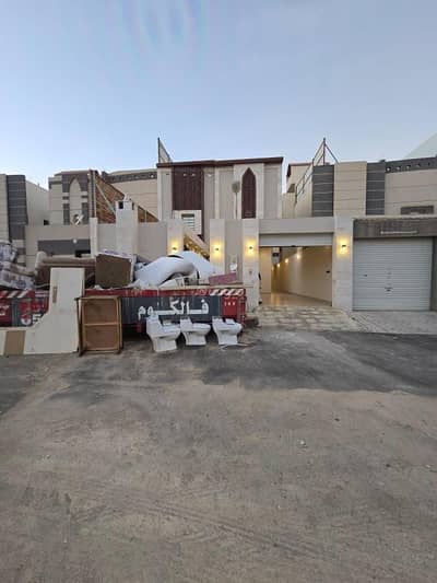 5 Bedroom Villa for Sale in West Riyadh, Riyadh - A used villa for 9 years, fully renovated with a changed facade. 5 Bedroom Villa for Sale in West Riyadh, Riyadh - A used villa for 9 years, fully renovated with a changed facade.