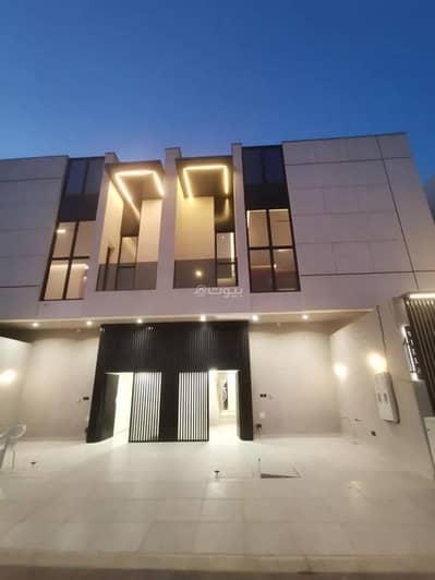 4 Bedroom Floor for Sale in East Riyadh, Riyadh - Single-Story House for Sale Located in Al-Janadriyah District , Riyadh City , Riyadh Region .
