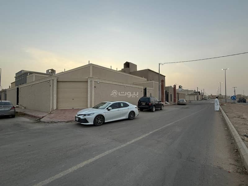 For sale: a corner villa in a prime location in the Al Dhahabi scheme For sale: a corner villa in a prime location in the Al Dhahabi scheme