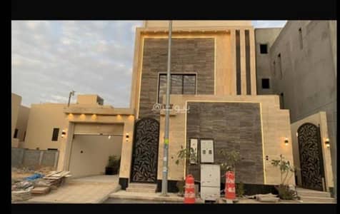 3 Bedroom Villa for Sale in East Riyadh, Riyadh - 5 Bedroom Villa For Sale in Al Janadriyah, Riyadh