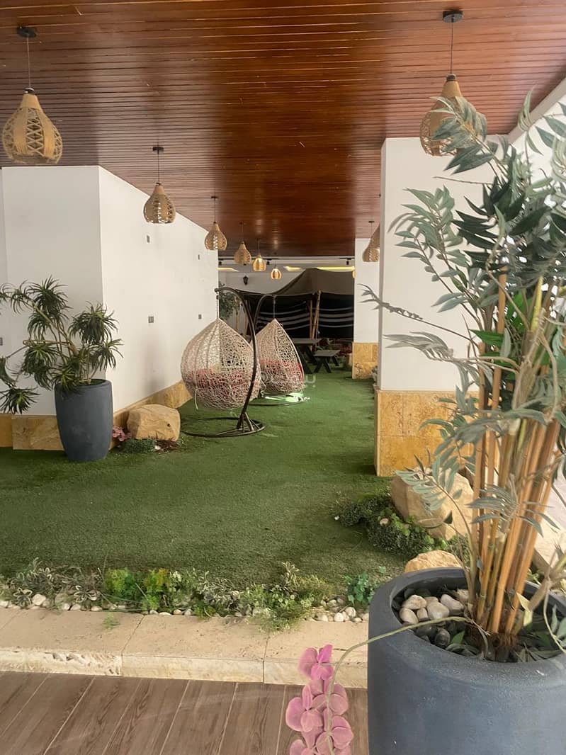 Apartment in North Riyadh,Al Malqa 3 bedrooms 130000 SAR - 87749709 Apartment in North Riyadh,Al Malqa 3 bedrooms 130000 SAR - 87749709