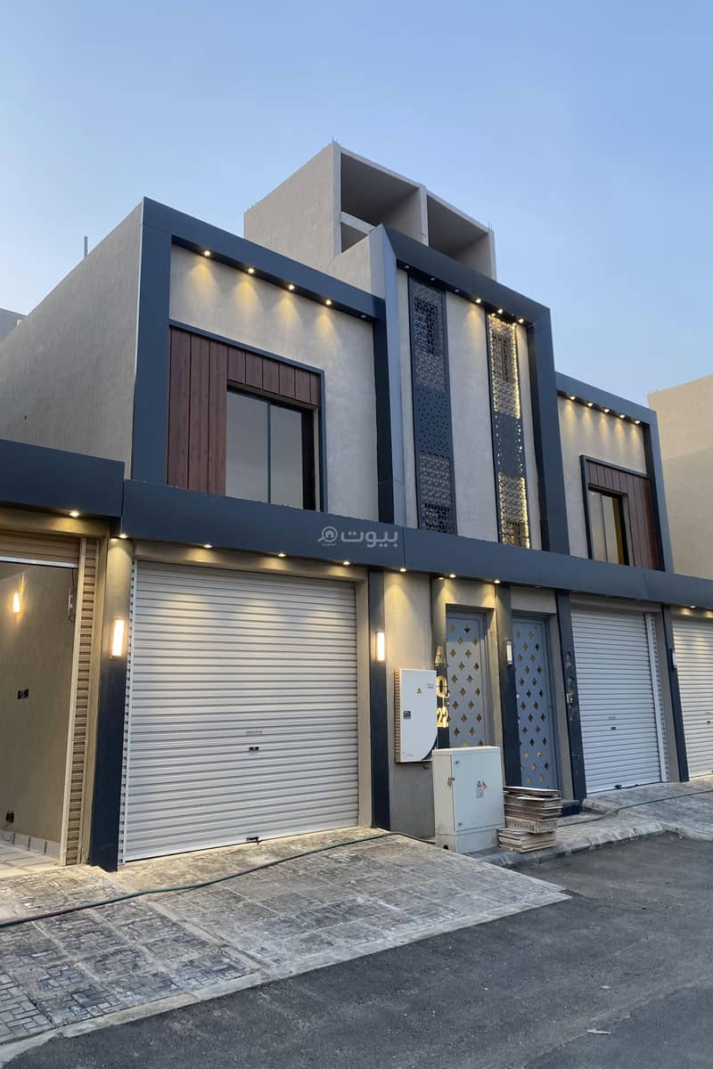 An upper floor with an apartment for sale in Al-Oqayz neighborhood, Riyadh An upper floor with an apartment for sale in Al-Oqayz neighborhood, Riyadh