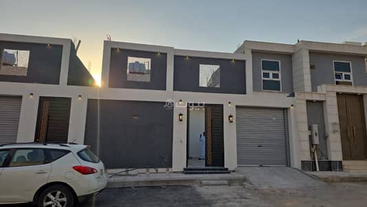 6 Bedroom Floor for Sale in Tayba, Madina - Apartment with 6 rooms for sale in Taiba, Medina