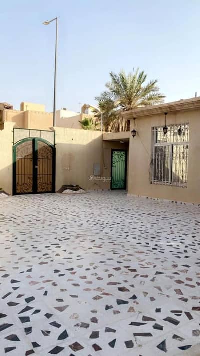 5 Bedroom Villa for Sale in East Riyadh, Riyadh - Villa for Sale Located on Street No. 173 , Al-Munisiya District , Riyadh City , Riyadh Region .