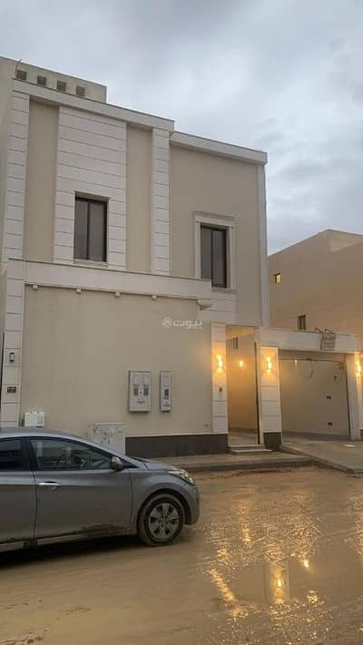 3 Bedroom Floor for Sale in East Riyadh, Riyadh - Floor for sale in Al Janadriyah, East Riyadh