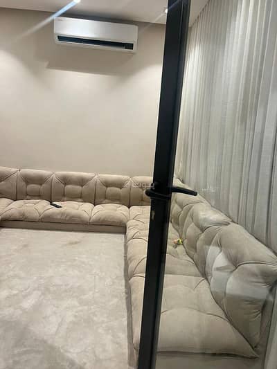 5 Bedroom Villa for Rent in North Riyadh, Riyadh - Furnished villa for rent in Al-Areedh neighborhood