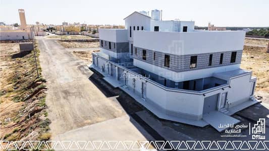 2 Bedroom Floor for Sale in Al Badiah, Al Bukayriyah - Luxury homes for sale in Al-Bukayriyah