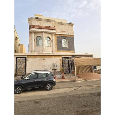10 Bedroom Residential Building for Sale in North Jeddah, Jeddah - Building For Sale in Al Zumorrud, North Jeddah
