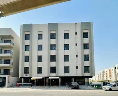 5 Bedroom Flat for Sale in Al Hamra, Al Khobar -  Apartment with Private Roof for Sale – Near Al Shubaili Complex & King Fahd Bridge
