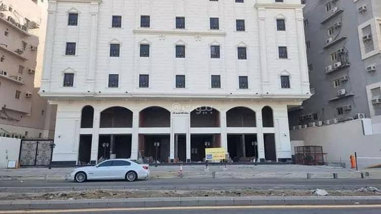 Showroom for rent in Al Mraikh, North Jeddah Showroom for rent in Al Mraikh, North Jeddah