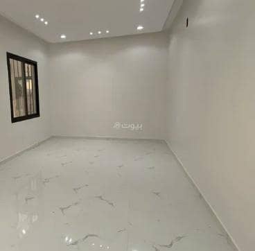 4 Bedroom Floor for Sale in South Riyadh, Riyadh - Floor For Sale in Al Birriyyah, Riyadh 4 Bedroom Floor for Sale in South Riyadh, Riyadh - Floor For Sale in Al Birriyyah, Riyadh