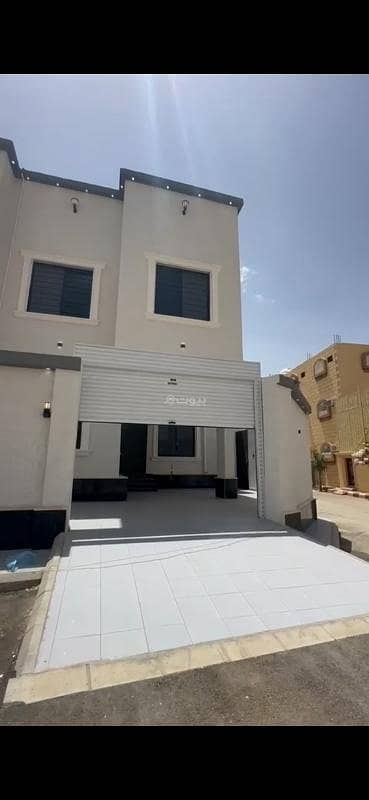 Villa for sale in Al Muutarid, Taif Villa for sale in Al Muutarid, Taif