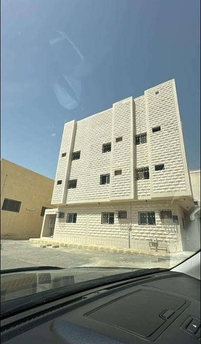 عمارة سكنية 11 غرف نوم للايجار في جنوب الرياض، الرياض - عمارة للإيجار في العزيزية، الرياض