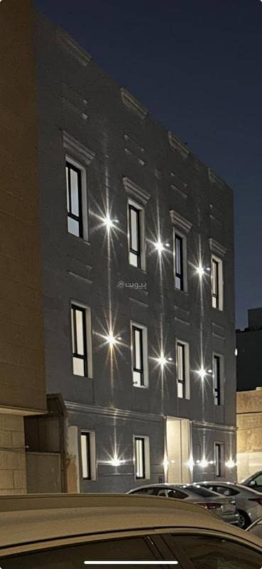 Residential Building for Sale in Central Riyadh, Riyadh - A New Building for Sale in Al Dhubbat, Central Riyadh