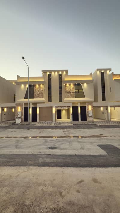 4 Bedroom Floor for Sale in West Riyadh, Riyadh - Floor in West Riyadh，Dirab 4 bedrooms 680000 SAR - 87789725