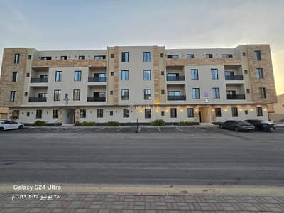 3 Bedroom Apartment for Sale in West Riyadh, Riyadh - Apartment in a villa, elevator installed, for sale