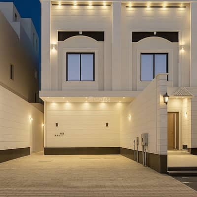3 Bedroom Flat for Sale in East Riyadh, Riyadh - شقة استوديو للبيع في الجنادرية