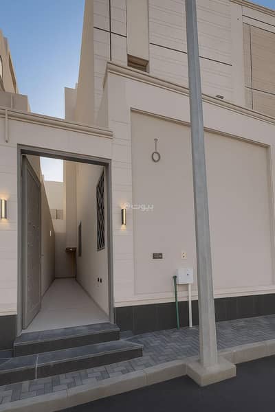 3 Bedroom Apartment for Sale in East Riyadh, Riyadh - Apartment for sale in Al-Janaidriyah, Riyadh