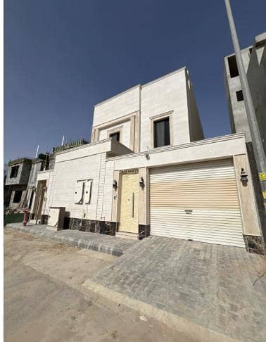 دور 6 غرف نوم للبيع في شرق الرياض، الرياض - دور للبيع في المرجان، الرياض