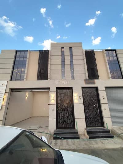 6 Bedroom Apartment for Sale in South Riyadh, Riyadh - Two-floor apartment for sale in Okaz, South Riyadh