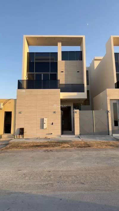6 Bedroom Villa for Sale in West Riyadh, Riyadh - Villa For Sale in Al Mahdiyah, Riyadh