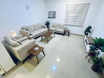 شقة 2 غرفة نوم للايجار في شرق الرياض، الرياض - شقة للإيجار في شارع العباس بن عبدالمطلب, حي الإزدهار, مدينة الرياض, منطقة الرياض