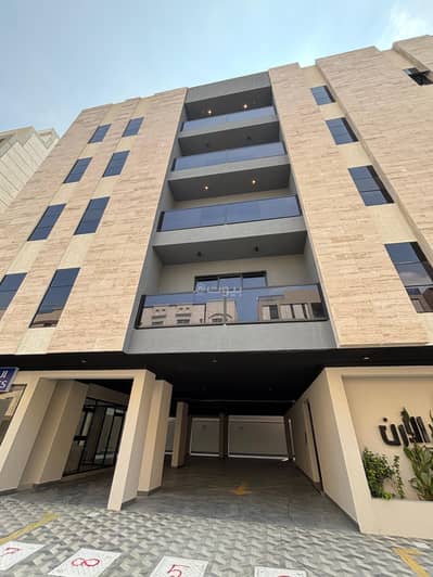 3 Bedroom Flat for Sale in Al Hamra, Al Khobar - Apartments for sale and investment in Al-Shabeely neighborhood, two entrances.