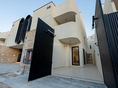 3 Bedroom Floor for Sale in North Riyadh, Riyadh - Snam's roles in the Al-Rabi neighborhood