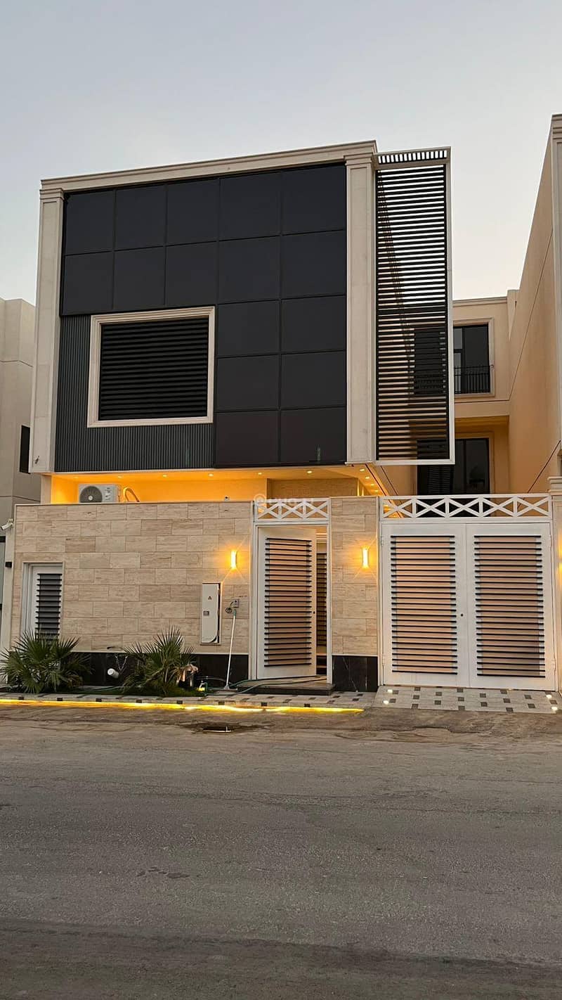 Villa for Sale in Al Mahdiyah, West Riyadh Villa for Sale in Al Mahdiyah, West Riyadh