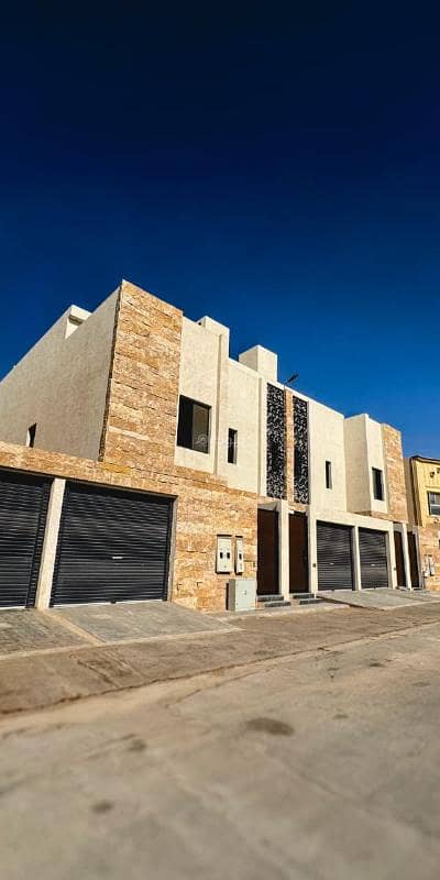 3 Bedroom Floor for Sale in East Riyadh, Riyadh - House for sale in Al Rimah neighborhood, Riyadh