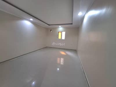 5 Bedroom Apartment for Sale in Al Nur, Dammam - Apartment for sale in Al Nour neighborhood, ownership, close to all amenities.