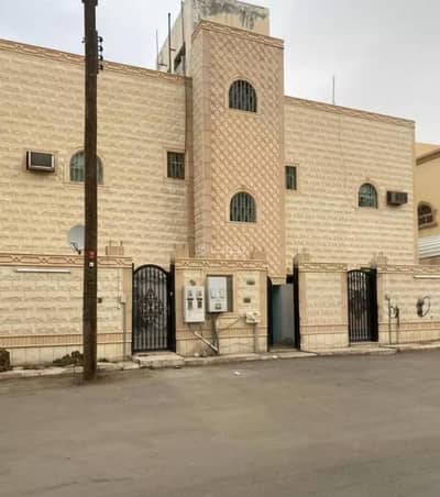 عمارة سكنية  للبيع في طويق، الخرج منطقة الرياض - عمارة للبيع في شارع شارع ثابت بن قيس, حي طويق, مدينة الخرج, منطقة الرياض