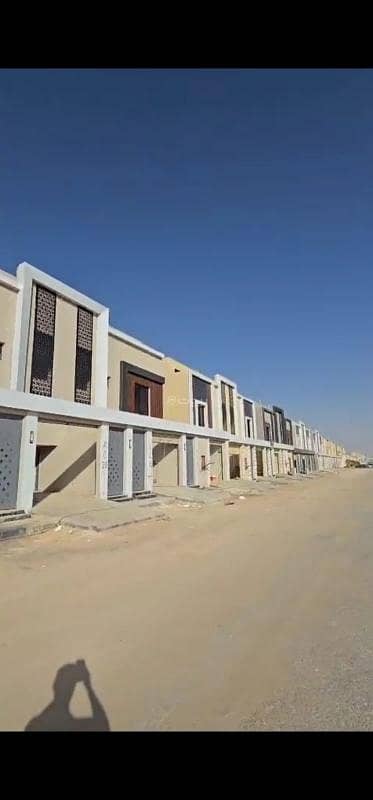 5 Bedroom Flat for Sale in South Riyadh, Riyadh - Apartment For Sale in Okaz, South Riyadh