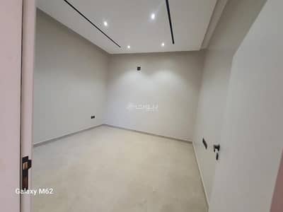 Studio for Sale in South Riyadh, Riyadh - Apartment For Sale in Okaz, South Riyadh