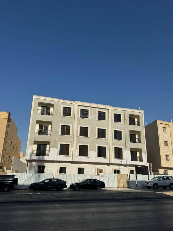 Residential building for sale in Al Sahafah, North Riyadh Residential building for sale in Al Sahafah, North Riyadh